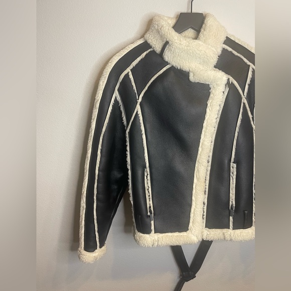 Missguided Borg Belted Aviator Jacket - Picture 4 of 15